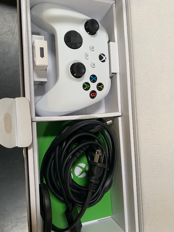 Photo 1 of Xbox Series S - All Digital Gaming Console - 512GB SSD - Includes Wireless Controller - 120FPS (Renewed Premium)