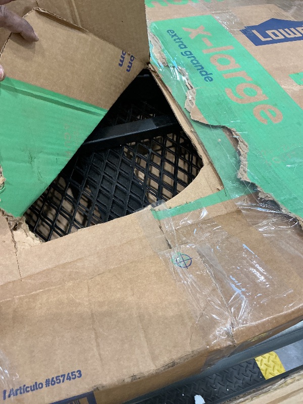 Photo 1 of *FOR PARTS ONLY*
ECOTRIC 46.2 X 26.8 X 38.7 Inch Hitch Cargo Carrier W/Ramp Foldable 500 Lbs Trailer Hitch Mount Steel Wheelchair Carrier Mobility Scooter Ramp 2" Hitch Receiver for Snow Blower SUV Truck Van Car