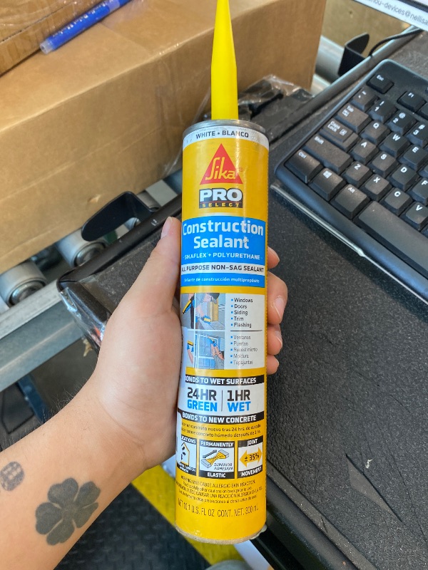 Photo 1 of [1PC] SIKA Sikaflex Construction Sealant - White, All-Purpose Polyurethane for Joints 1/2" or Smaller - 10.1 fl. oz - Weatherproof, High Elasticity, Paintable, Strong Adhesion (Pack of 1)