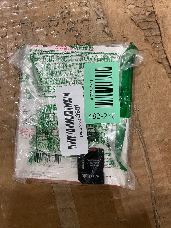 Photo 1 of **UNTESTED**
SANDISK 256GB Extreme microSDXC UHS-I Memory Card with Adapter - C10, U3, V30, 4K, 5K, A2, Micro SD Card - SDSQXAV-256G-GN6MA