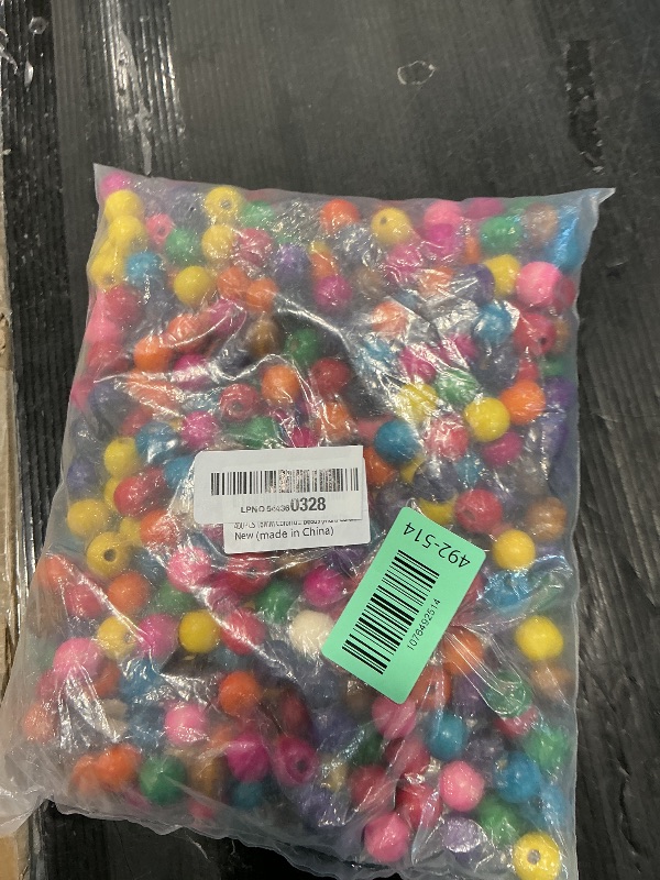 Photo 1 of [400PCS] Colorful Wooden Beads, 16mm Large Round Paint Natural Wood Beads Loose Beads Wooden Spacer Beads Bulk for DIY Crafts Home Party Festival Decoration