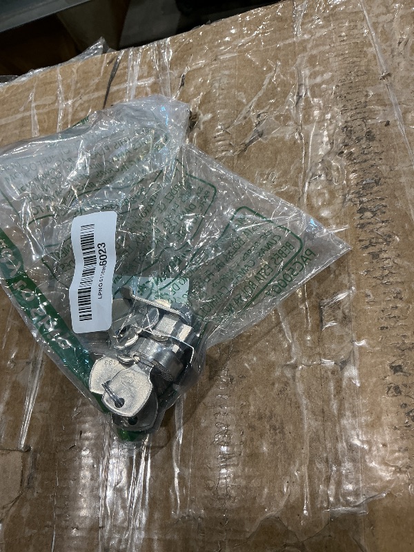 Photo 1 of 1-Pack Mailbox Lock and Key L-1172C COMP-X National Mailbox Lock C9100 Mailbox Key Lock with 3 Keys 5 Shaped Locking Plates Clockwise