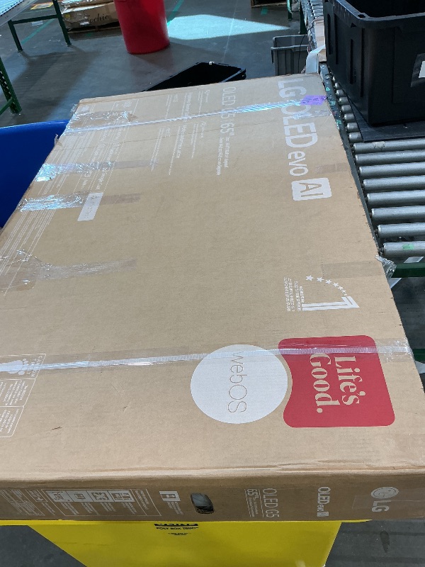 Photo 1 of **Sell for parts only**
Factory Sealed 
LG 65-Inch Class OLED evo AI Super Upscaling 4K G5 Series Smart TV w/Dolby Atmos, Vision, HDR10, Filmmaker Mode, Wow Orchestra, Alexa Built-in (OLED65G5WUA, 2025)