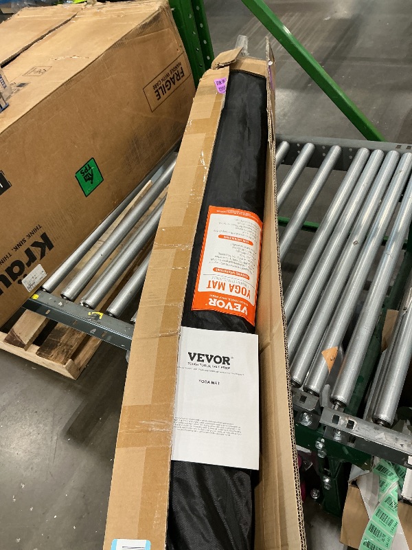 Photo 1 of  vevor yoga mat