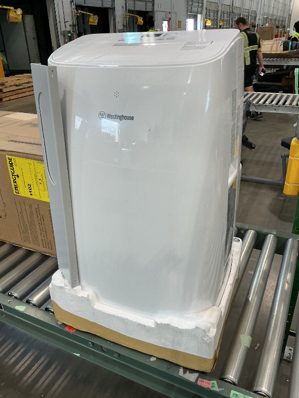 Photo 1 of ***VIEW LIVE PHOTO ***Westinghouse 14,000 BTU Air Conditioner with Heat Mode, Cools 700 sq. ft., WiFi Enabled, Remote Controlled, Dehumidifier, 3-Speed Fan, Programmable Timer, Window Kit