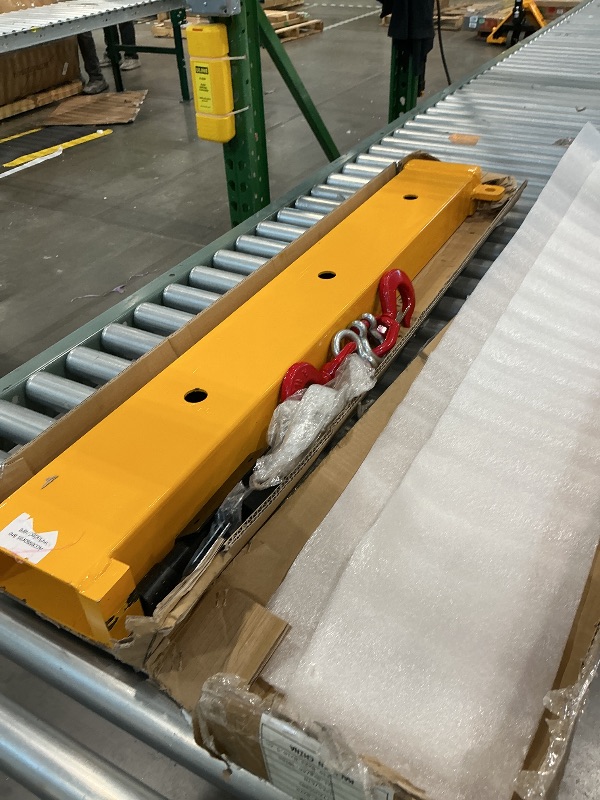 Photo 1 of ***UPDATED 6/14*** YITAMOTOR Fork Mounted Telescoping Crane Jib Boom 5500lb Lift Capacity, Manual Telescopes 31in-79in for Warehouse or Factories