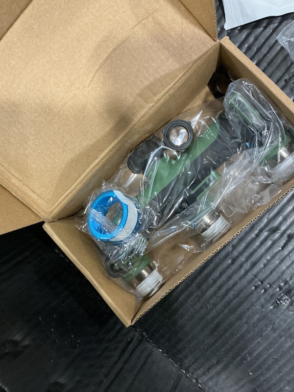 Photo 1 of *** MINOR DAMAGE *** ZaakWang Garden Hose Splitter, 3 Way Hose Splitter, Heavy Duty Water Hose Bib Spigot Splitter, Outdoor Faucet Splitter with Shutoff Valve, T Adapter Connector with 3/4 - Inch GHT Thread (Green)