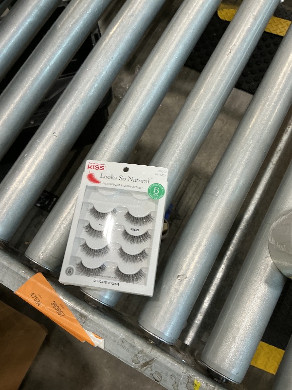 Photo 1 of **MISSING PARTS - Missing 1 pair**
KISS Looks So Natural, False Eyelashes, 'Shy', 12mm, Includes 5 Pairs Of Lashes, Easy to Apply, Reusable Lash Clusters