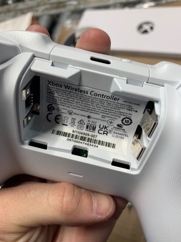 Photo 1 of ***FACTORY SEALED OPENED FOR INSPECTION***
Xbox Series S - All Digital Gaming Console - 512GB SSD - Includes Wireless Controller - 120FPS (Renewed Premium) factory seal