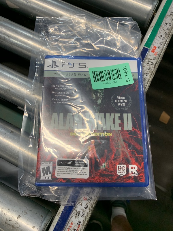 Photo 1 of ***DAMAGED - SEE NOTES/PICTURES*** Alan Wake 2 Deluxe Edition - PlayStation 5
