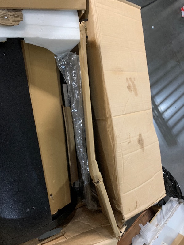 Photo 1 of ***DAMAGED - SEE NOTES/PICTURES*** Z GRILLS 2026 Upgrade 8-in-1 Electric Wood Pellet Grill & Smoker with PID V3.0 Controller, LCD, 697 Sq In,Meat Probes, Easy Hopper Clean-out & Grill Cover