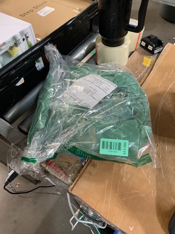 Photo 1 of ***NOT IN ORIGINAL PACKAGING***
100PACK 1ML Syringe with 30G 1/2" (13mm) Needle, Individually Wrapped Lab Supplies (1CC 30G 1/2"-100PACK)