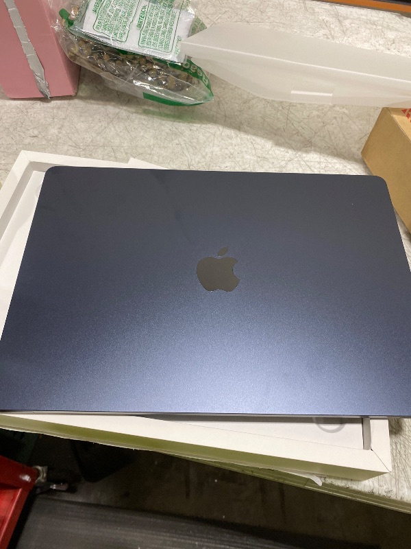 Photo 1 of Apple - MacBook Air 15-inch Laptop - Apple M4 Chip Built for Apple Intelligence - 24GB Memory - 512GB SSD - Midnight