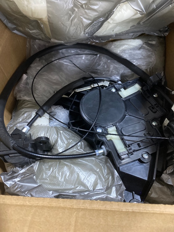 Photo 1 of CCNLHZM Power Sliding Door Motor Assembly w/Cable Compatible with Honda Odyssey 3.5L V6 2011-2017, Right Passenger Side, Replace# 747-303 72010-TK8-A01 72010-TK8-A11