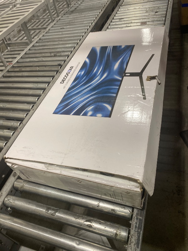 Photo 1 of Deco Gear 40” UltraWide Monitor (5120×2160), IPS, HDR10, 21:9, 100% sRGB / 96% DCI-P3, USB-C, HDMI,