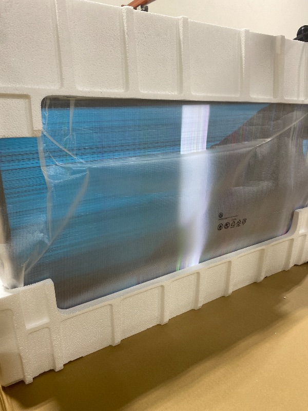 Photo 1 of Samsung 43” Smart Monitor M7 (M70F) 4K UHD Display, Samsung Vision AI, Smart TV Apps, Gaming Hub, USB-C, HDMI and USB-A, Black, LS43FM702UNXZA, 2025