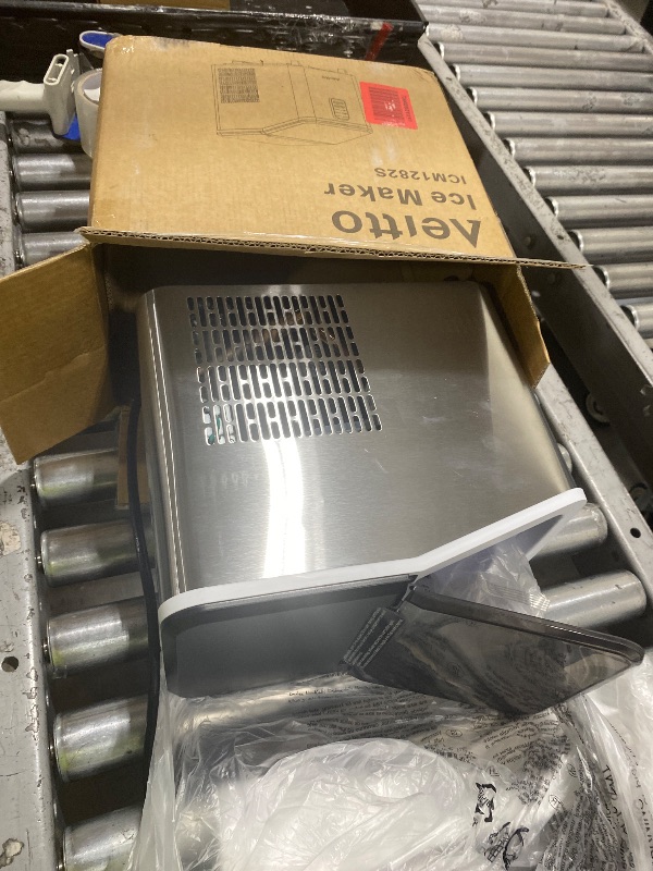 Photo 1 of Aeitto Ice Maker Countertop 26lbs/24H, Ice Machine 8 Ice Cubes Ready in 6 Mins, 2 Sizes of Bullet Ice Portable Ice Makers with Basket & Scoop, Auto Self-Cleaning for Home/Kitchen/Office Stainless