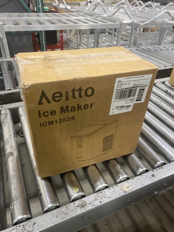 Photo 1 of Aeitto Ice Maker Countertop 26lbs/24H, Ice Machine 8 Ice Cubes Ready in 6 Mins, 2 Sizes of Bullet Ice Portable Ice Makers with Basket & Scoop, Auto Self-Cleaning for Home/Kitchen/Office Stainless