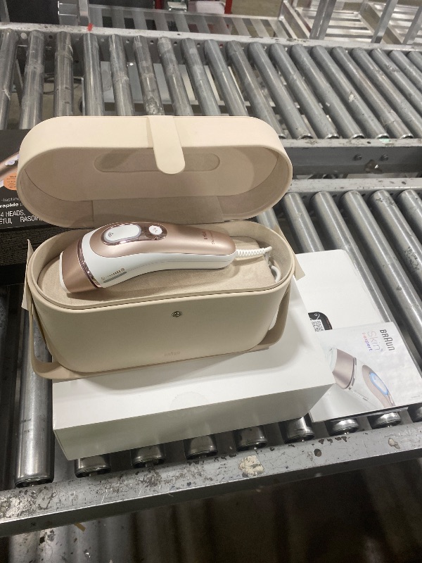 Photo 1 of Braun Smart IPL, Skin i·Expert Pro 7, VOGUE's Best Hair Removal Device, IPL Hair Removal for Women and Men, Permanent Laser Hair Reduction At-Home, World's 1st Smart App, 4 Heads, IPL7387