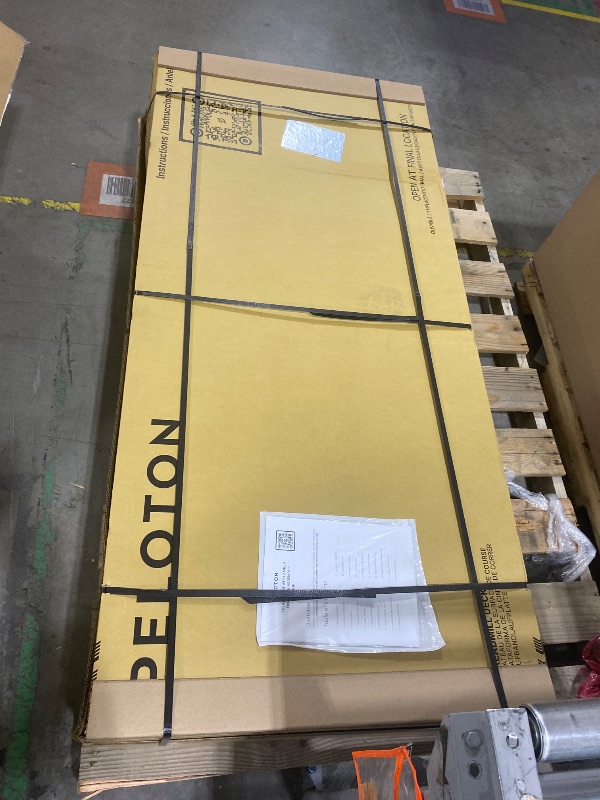 Photo 1 of Peloton Tread TR02