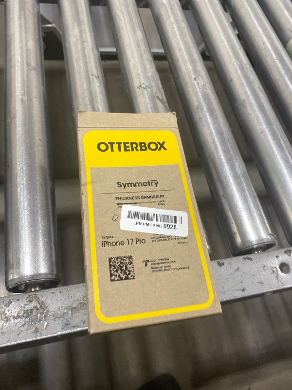 Photo 1 of OtterBox iPhone 17 Pro Symmetry Series Clear Case - Blue Bliss