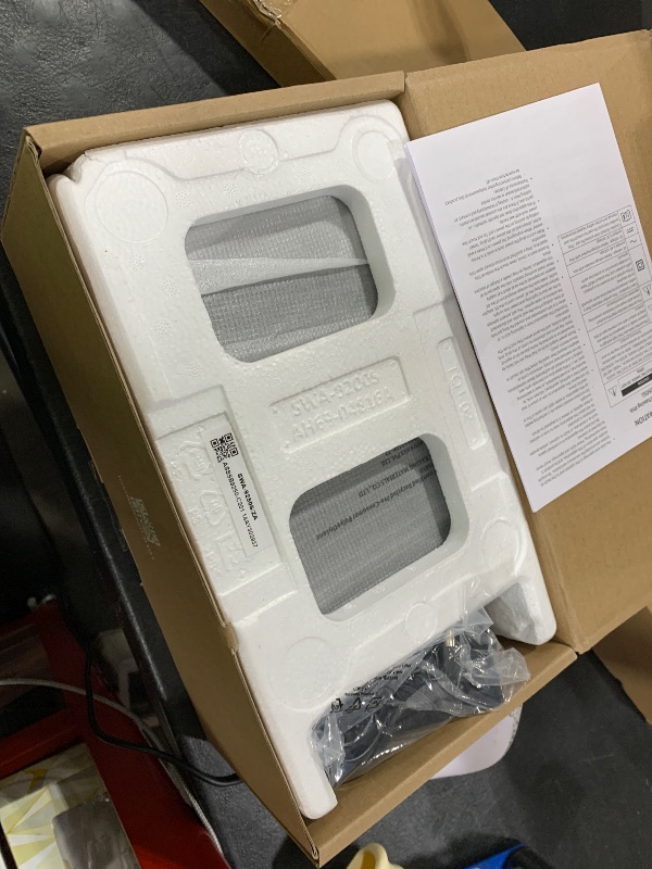 Photo 1 of Samsung 9250S Wireless Rear Speaker Kit, Black (SWA-9250S/ZA, 2025)