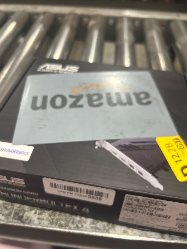 Photo 1 of ASUS ThunderboltEX 4 with Intel® Thunderbolt™ 4 JHL 8540 Controller, 2 USB Type-C Ports, up to 40Gb/s bi-Directional Bandwidth, DisplayPort 1.4 Support, up to 100W Quick Charge, Black
