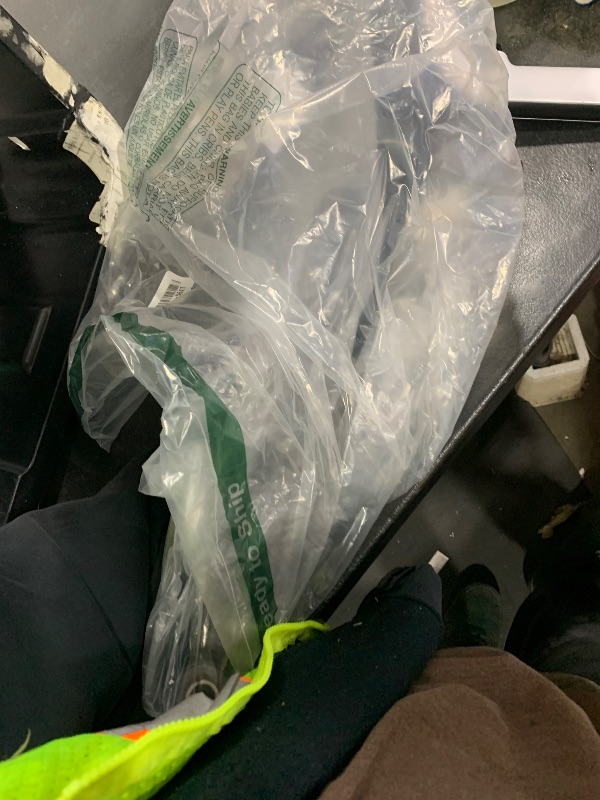 Photo 1 of Monroe Restore 210267 Shock Absorber For Select 2002-2005 Dodge Ram 1500 Models