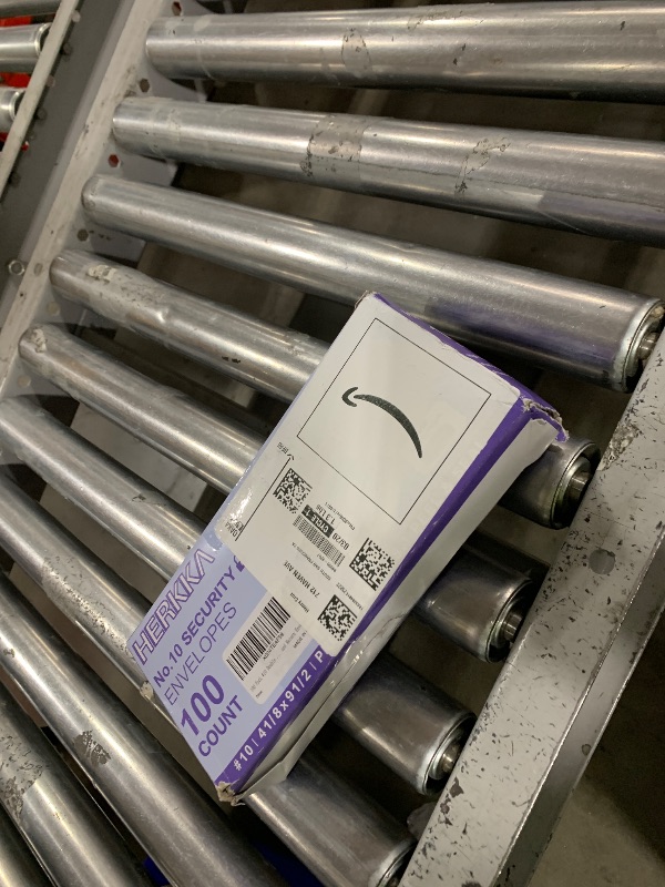 Photo 1 of 100 Pack #10 Double Window Security Self-Seal Envelopes - Suitable Size for Multiple Business Statements, Quickbooks Invoices, and Return Envelopes, Size 4-1/8 x 9-1/2 - White - 24 LB