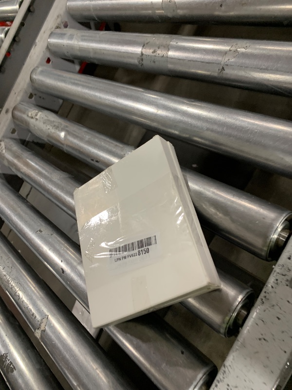 Photo 1 of ********READ CLERK COMMENTS********
Amerisense Outlet Cover, Screwless Decorator Wall Plate, Light switch Power Plug Cover, 2-Gang Standard Size, White, 5 Pack