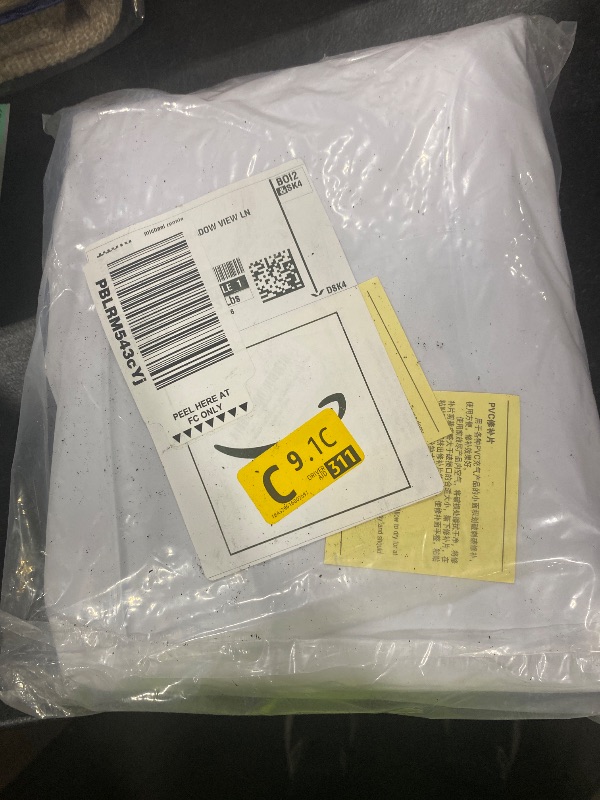 Photo 1 of 4.2Ft Inflatable Hot Tub Cover,Energy Saving Lid for Square Hot Tub,Outdoor Inflatable Hot Tub,Foldable Protective Rain Overflow Cover for Inflatable Outdoor Hot Tubs