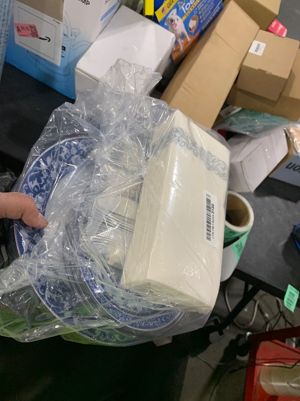 Photo 1 of Hioasis 175PCS Blue Plastic Plates - Floral Disposable Dinnerware Set for 25 Guests, Include 50 Dinner & Dessert Plates, 75 Silver Cutlery, 25 Napkins, 25 Cups Perfect for Party (Art Style)