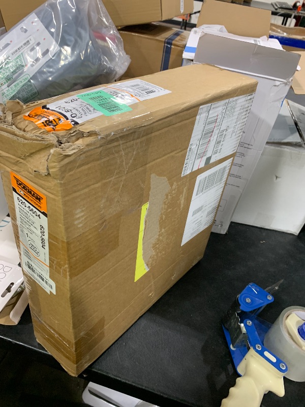 Photo 1 of Dorman 620-5604 A/C Condenser Fan Assembly Compatible with Select Chevrolet/GMC/Isuzu Models