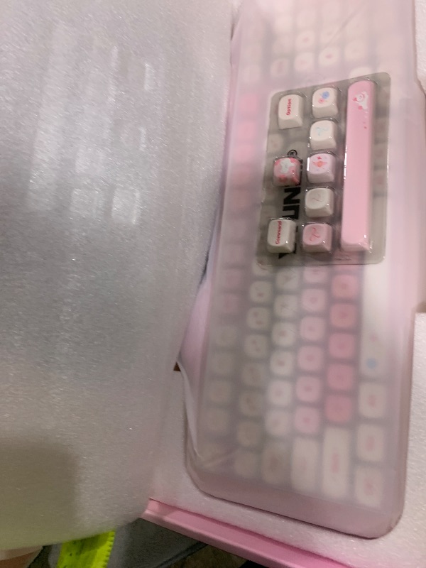 Photo 1 of YUNZII C98 Wireless Mechanical Keyboard with Number Pad,99 Key BT5.0/2.4G/USB-C Hot Swap Gasket Mount with PBT MOA Keycaps,Custom RGB,Cute Cake Keyboard for Win/Mac (Pink, Milk V2 Linear Switch)
