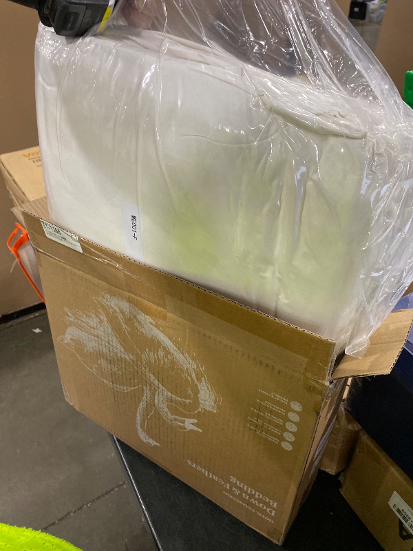 Photo 1 of APSMILE Full Down Comforter, All Seasons Feather Duvet Insert with 100% Organic Cotton, High Fill-Power Medium Warm Hotel Comforter Insert, 82x86, Ivory White