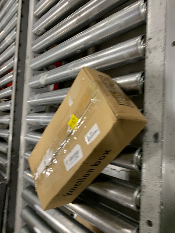 Photo 1 of PNGKNYOCN 2 in 2 Out Horizontal Cable Junction Box, 12 Core Fusion Splice Kit Fiber Optic Junction Box Fiber Optic Outdoor Waterproof Protection Box