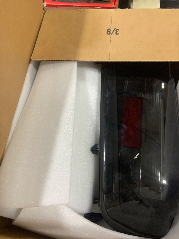 Photo 1 of LED Tail Light + 3rd Third Brake Light Fit for Chevy Silverado GMC Sierra 1500 2500 3500 1500 HD 2500 HD 2003-2006, for Chevy Silverado GMC Sierra Classic Models 2007, 3 Pcs, Chrome Housing Smoke Lens