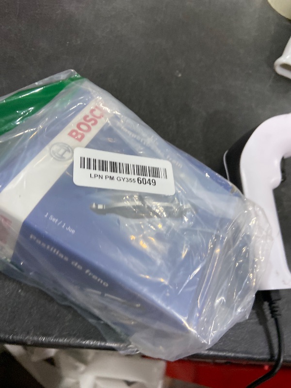 Photo 1 of BOSCH BE905H Blue Ceramic Disc Brake Pad Set - Compatible With Select Infiniti EX, FX, G, JX, M, Mh, Q, QX; Nissan Altima, Juke, Leaf, Maxima, Murano, Pathfinder, Quest, Rogue, Sentra, Z + More; REAR