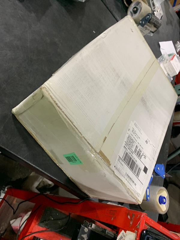 Photo 1 of WELLIFE Gold Disposable Dinnerware Set for 100 Guests - 600PC BPA-Free Plastic Plates & Cutlery Kit with 100 Dinner Plates, Salad Plates, Forks, Knives, Spoons & Cups for Party, Catering (Heavy-Duty)