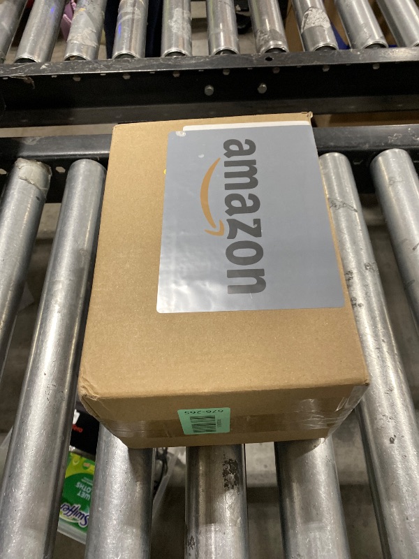 Photo 1 of 100 Pcs Plastic Test Tubes with Caps, 16x150mm(25ml) Plastic Tube, Clear Test Tubes for Candy Seed Scientific Themed Birthday Party Supplies(White)