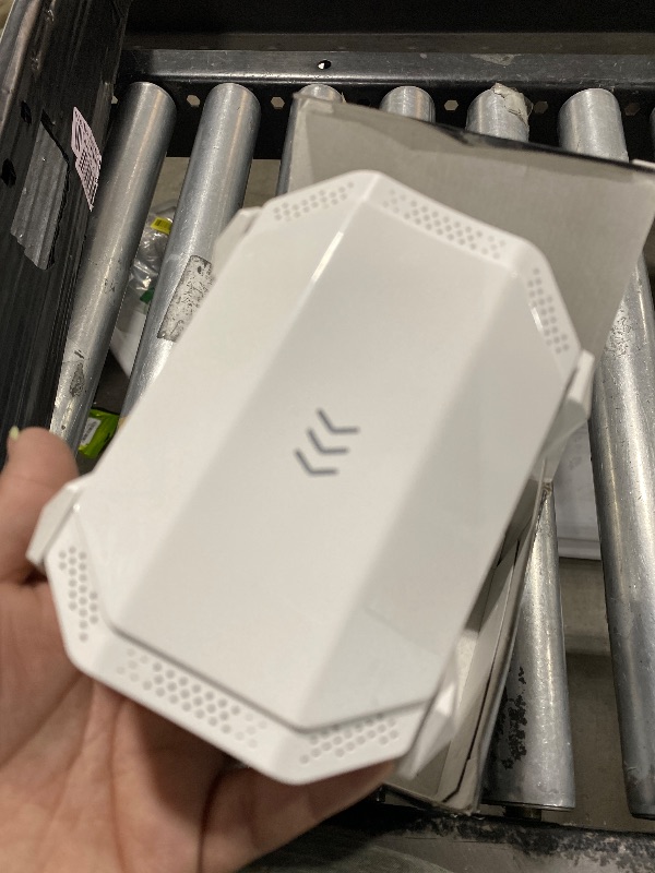 Photo 1 of 2026 AX3000 WiFi 6 Extender, WiFi Extender Signal Booster for Home-Dual Band (2.4G/5.8G), Gigabit Ethernet Port,Up to 12,000 Sq.Ft. & Support 99+ smart Devices Easy Setup & Faster Speed (White)