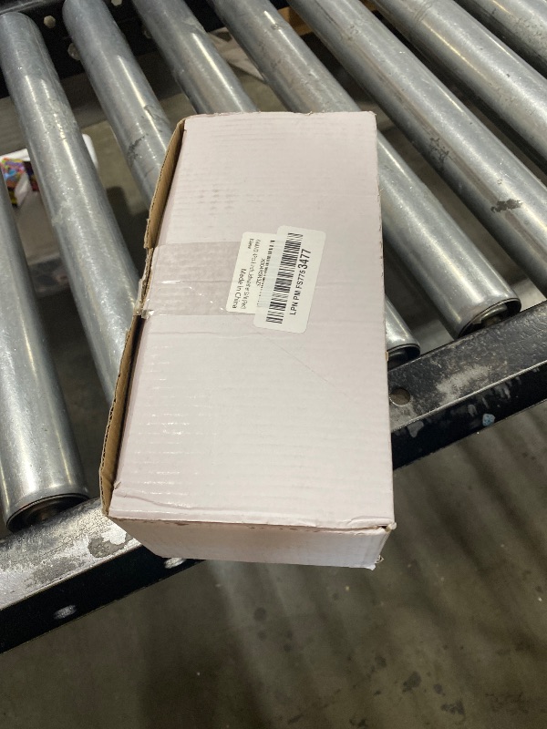 Photo 1 of KAMAIDI 4Pcs 8 Inch Ceramic Rectangular Salad Plates, Dinner Plates, Pasta Dessert Plates for Appetizer, Fruit, Sushi, Microwave/oven/Dishwasher Safe (Red)