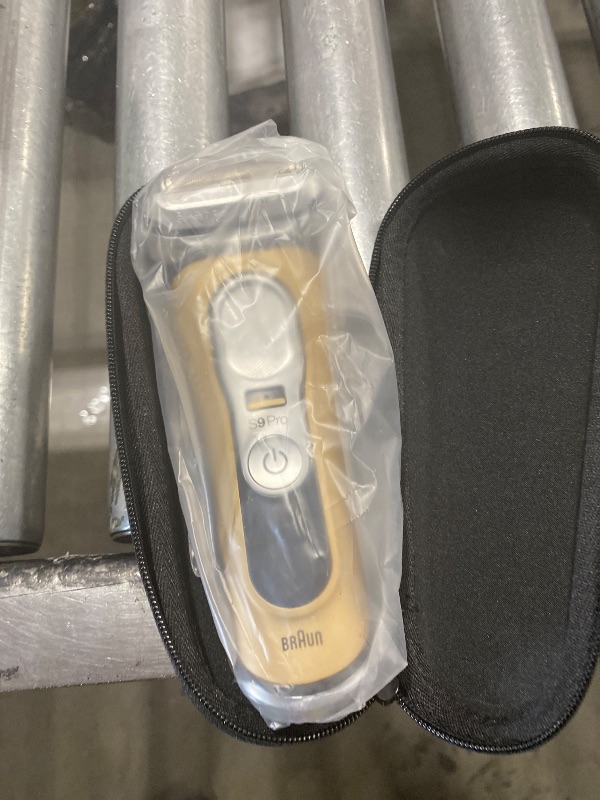 Photo 1 of Braun Series 9 Pro 9419s Electric Shaver for Men, Wet & Dry Razor, Shaving Kit with 4+1 Head with ProLift Trimmer