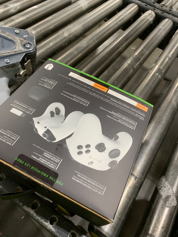 Photo 1 of Razer Wolverine V3 Pro Wireless Gaming Controller: Licensed for Xbox Series X|S, Xbox One, Windows PC - 6 Remappable Buttons - Fast Triggers - Customizable Thumbsticks - Wired Tournament Mode - White