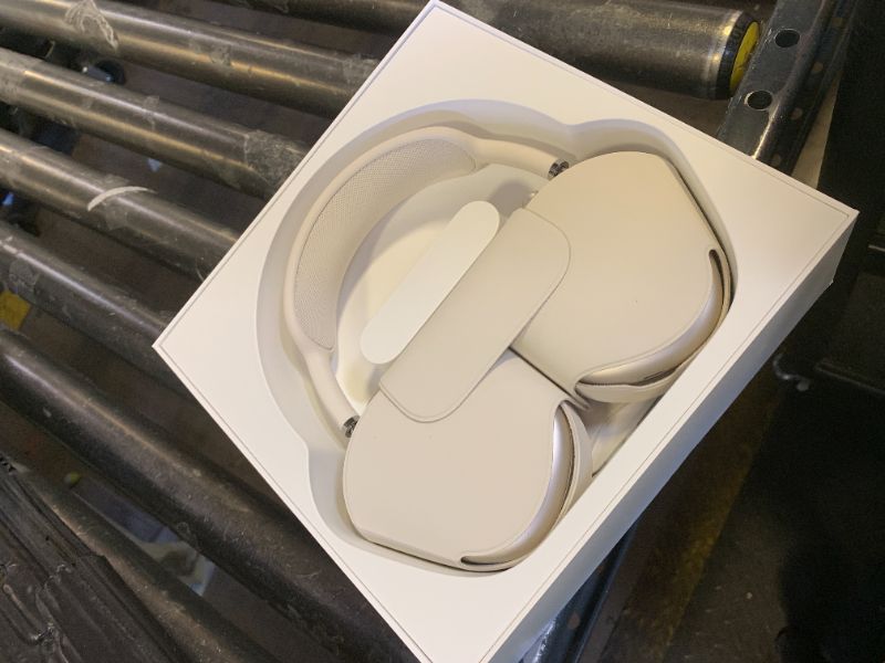 Photo 1 of Apple AirPods Max 2 Wireless Over-Ear Headphones, Active Noise Cancellation, Adaptive Audio, Personalized Spatial Audio, Live Translation, Bluetooth Headphones for iPhone – Starlight