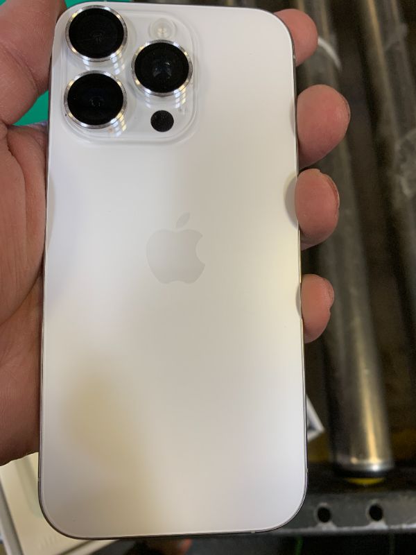 Photo 1 of Apple iPhone 16 Pro, US Version, 1TB, White Titanium - Unlocked (Renewed Premium)