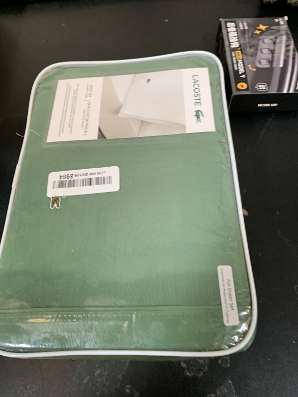 Photo 1 of Lacoste 100% Cotton Percale 4-Piece Sheet Set – Crisp Cool Breathable All-Season Bedding, Oeko-Tex Certified, Soft Matte Finish, Durable Premium Cotton – Solid, Green, Full