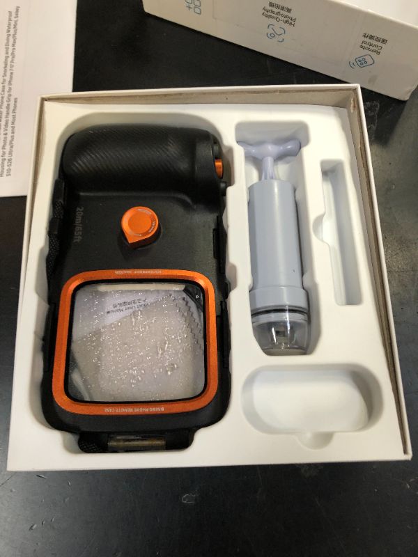 Photo 1 of TELESIN Universal Underwater Phone Case for Snorkeling and Diving Waterproof Housing for Photo & Video Handle Grip for iPhone 7-17 Pro/Pro Max/Plus/Mini, Galaxy S10-S26 Ultra/Plus and Most Phones