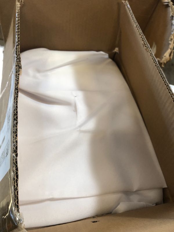 Photo 1 of Fitable 8 Pack Round Tablecloths: Stain Resistant Wrinkle Free Circle Table Clothes, Washable Reusable Polyester Table Covers for Wedding Party Birthday Banquet Reception(White, 84 Inch)