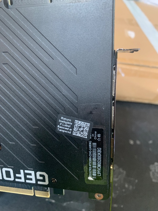 Photo 1 of ASUS ROG Strix GeForce RTX 3090 OC Edition 24GB GDDR6X Gaming Graphics Card with Axial-tech Fans & Central Static Pressure Fan ROG-STRIX-RTX3090-O24G-GAMING (Renewed)